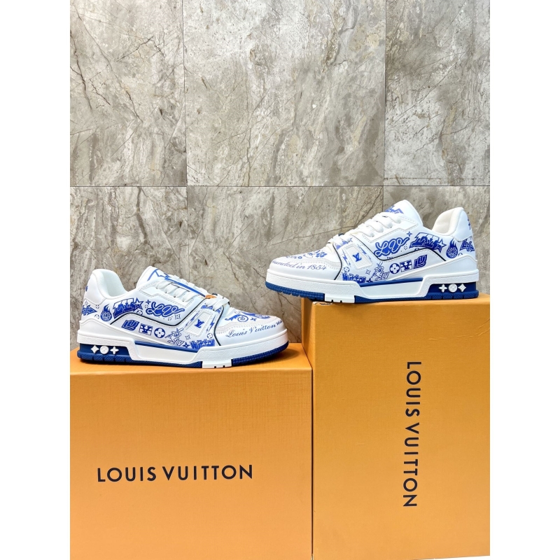l**is V*t*n sneakers